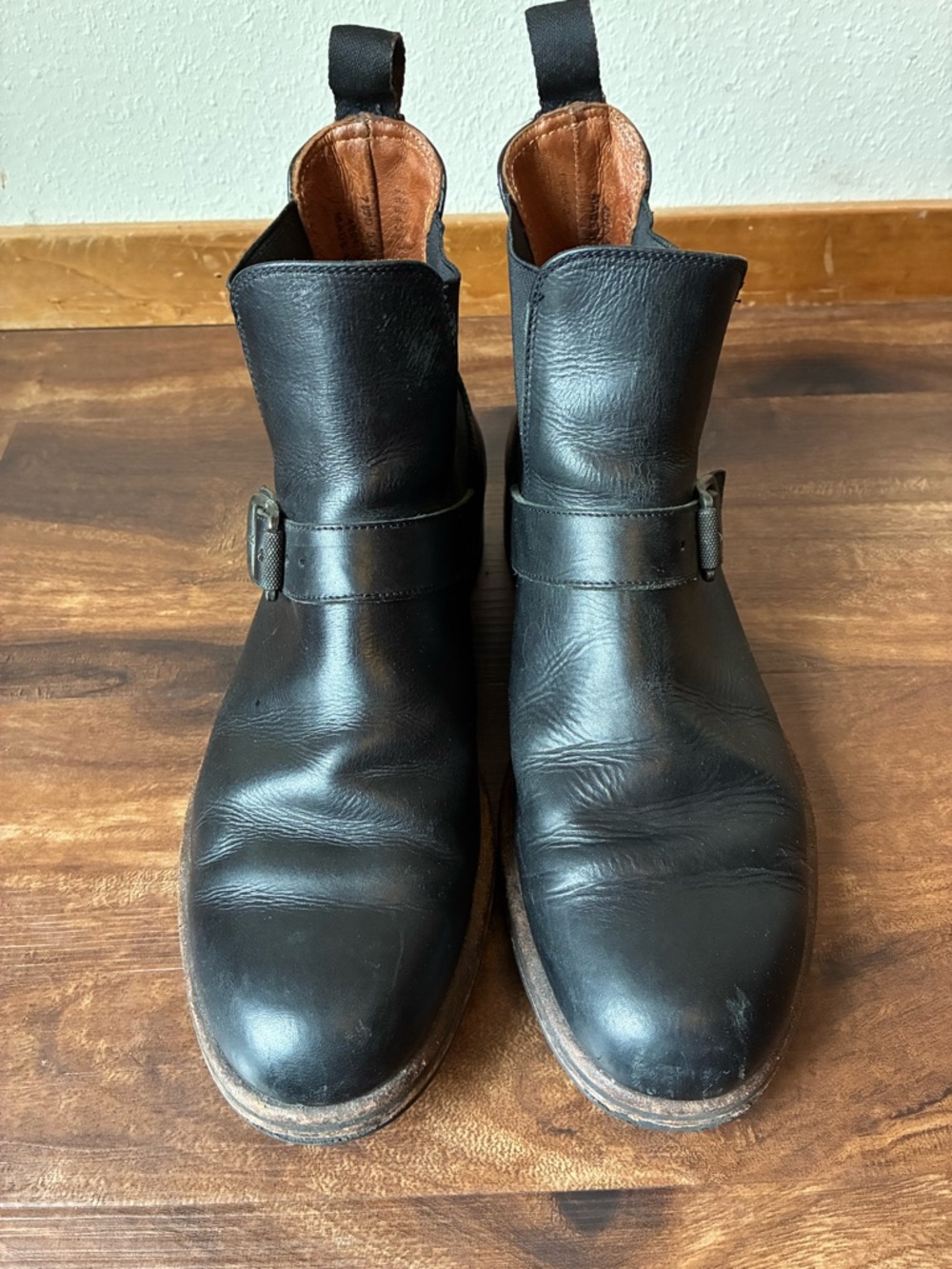 Men's Frye Wilson Engineer Chelsea Boots in Black (Size:7.5) - Picture 3 of 16